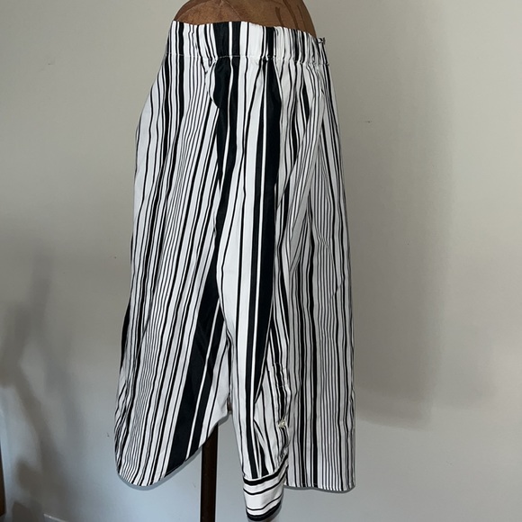 Like-new Polo Ralph Lauren top - Picture 3 of 4